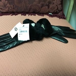 UGG Black Leather Gloves w/Shearling Fur ~ NWT'S ~